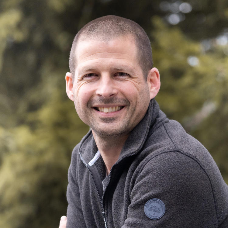 Frederic Andres